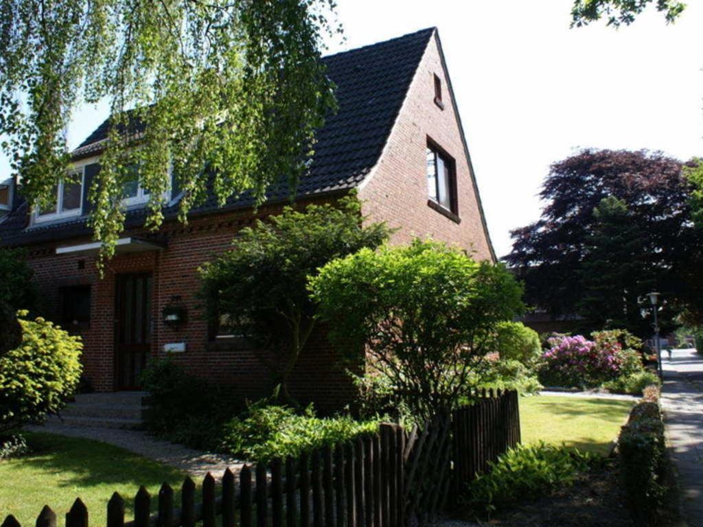 Gruessing, 15014 Apartment Leer